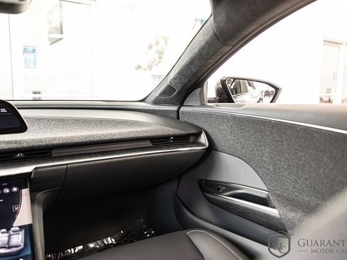 Used 2023 Lucid Air Pure RWD image 35