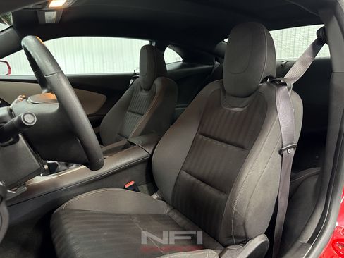 Used 2014 Chevrolet Camaro LS RWD image 23