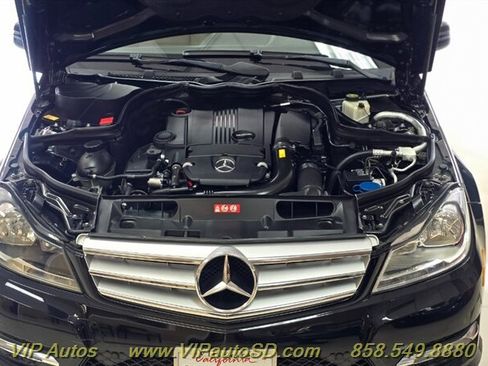 Used 2013 Mercedes-Benz C 250 Sedan image 9