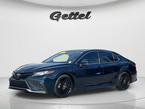 Used 2021 Toyota Camry XSE FWD image 1