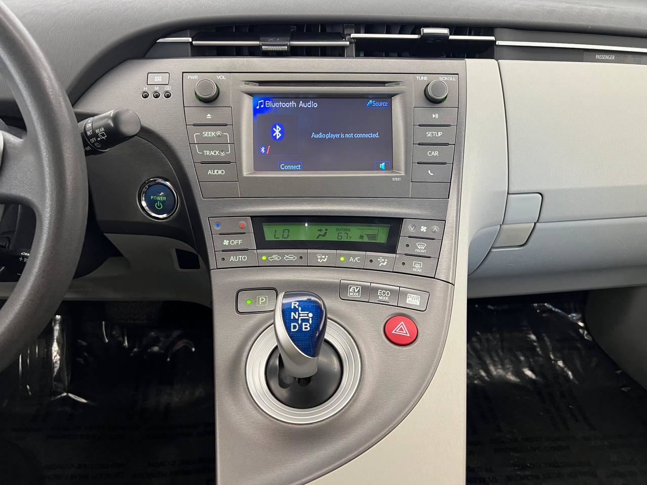 Used 2013 Toyota Prius Two FWD image 19
