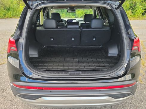 Used 2023 Hyundai Santa Fe SEL Premium w/ Cargo Package AWD/4WD image 17