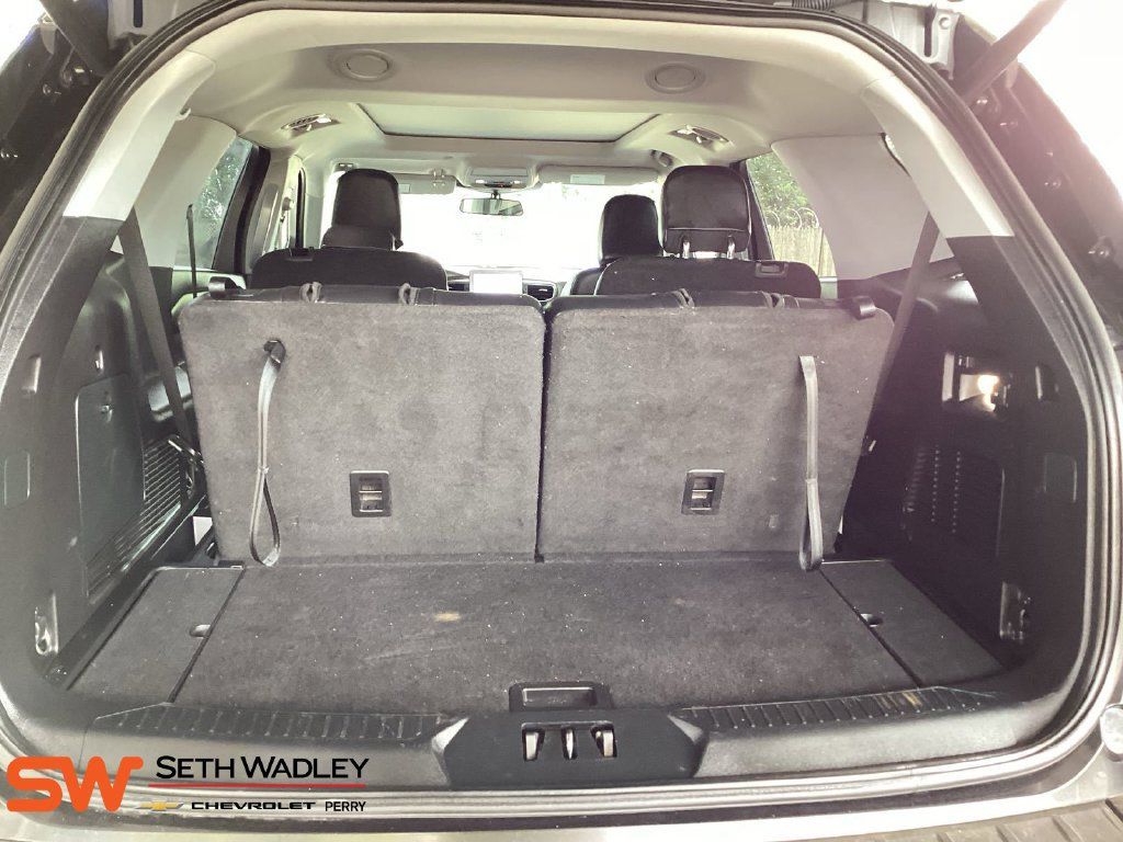 Used 2021 Ford Explorer XLT w/ Equipment Group 202A AWD/4WD image 8