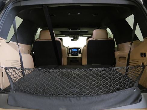 Used 2020 Cadillac Escalade Platinum AWD/4WD image 29