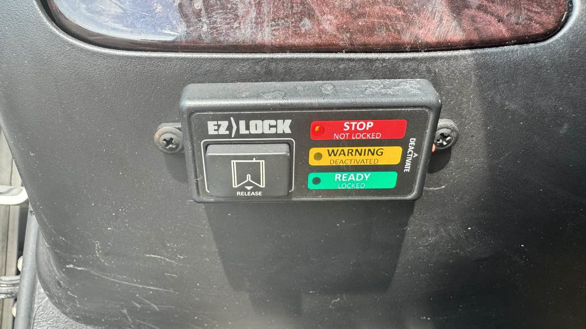 Used 2014 GMC Savana 1500 RWD image 17