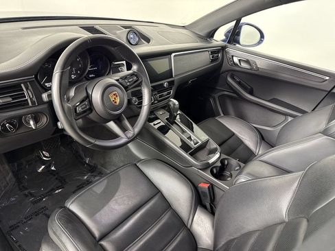 Certified 2023 Porsche Macan GTS AWD/4WD image 4