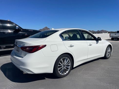 Used 2021 INFINITI Q50 Luxe image 2