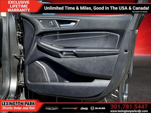 Used 2019 Ford Edge Titanium AWD/4WD image 27