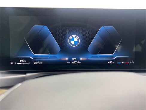 Used 2023 BMW 330i Sedan w/ Driving Assistance Package image 59