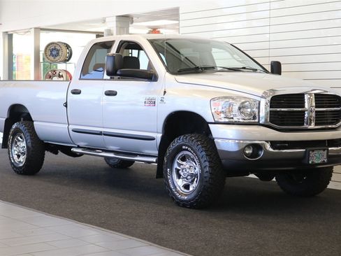 Used 2007 Dodge Ram 2500 Truck SLT w/ Quad Cab Big Horn Value Group AWD/4WD image 2