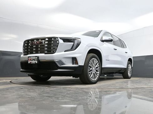 New 2026 GMC Acadia Denali w/ Super Cruise Package image 34