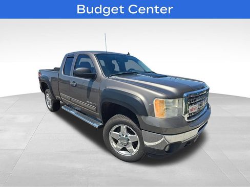 Used 2013 GMC Sierra 2500 SLE w/ SLE Preferred Package AWD/4WD image 29