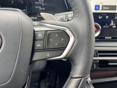 Used 2025 Lexus RX 450h AWD w/ Convenience Package image 17