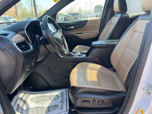 Used 2023 Chevrolet Equinox Premier image 21