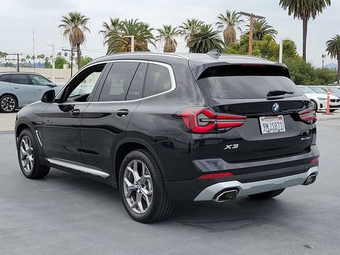 Used 2024 BMW X3 sDrive30i w/ Convenience Package RWD image 2