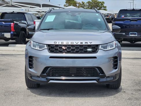 Used 2025 Land Rover Discovery Sport Dynamic SE AWD/4WD image 2