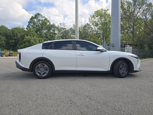 Used 2025 Kia K4 FWD image 14