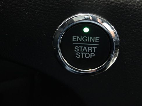 Used 2023 Ford Edge SEL AWD/4WD image 21