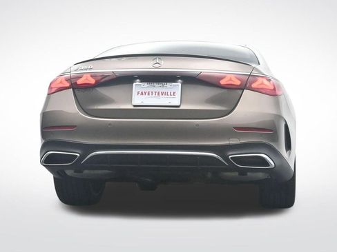 Used 2025 Mercedes-Benz E 350 Sedan image 37