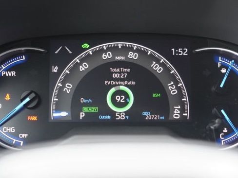 Certified 2024 Toyota RAV4 XLE Premium image 25