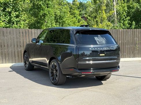 New 2026 Land Rover Range Rover SE AWD/4WD image 3