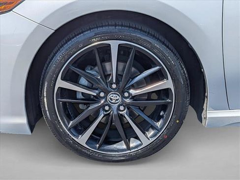 Used 2019 Toyota Camry XSE FWD image 23