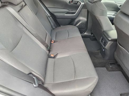 Used 2025 Toyota RAV4 LE FWD image 30