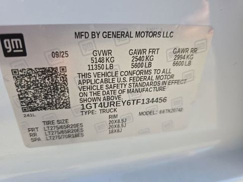 Used 2026 GMC Sierra 2500 Denali w/ Denali Reserve Package image 36