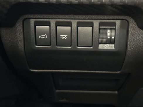 Used 2025 Subaru Ascent Premium AWD/4WD image 29