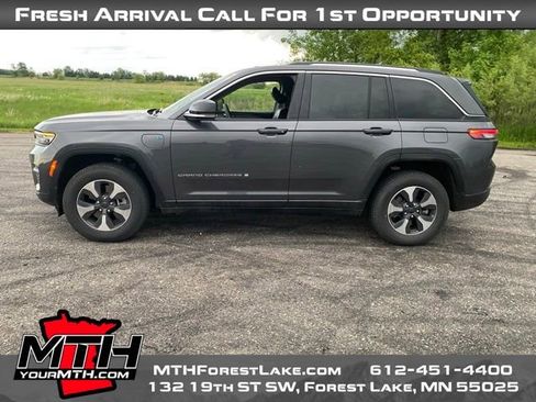 Used 2022 Jeep Grand Cherokee Limited 4xe AWD/4WD image 5