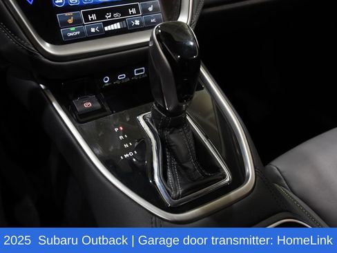 Used 2025 Subaru Outback Onyx Edition image 24