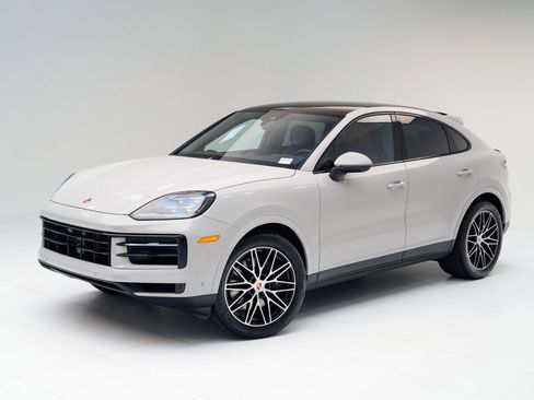 New 2026 Porsche Cayenne Coupe image 1