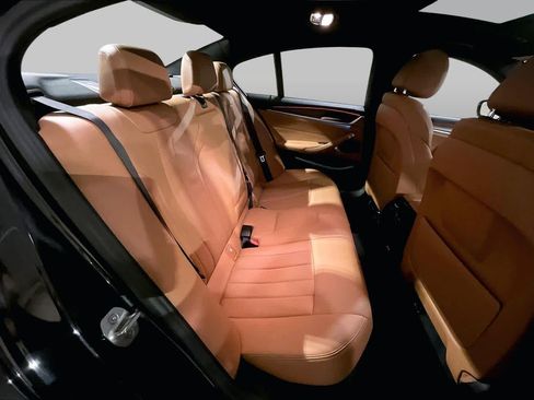 Used 2023 BMW 540i xDrive w/ M Sport Package AWD/4WD image 19