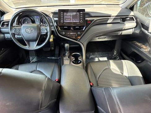 Used 2024 Toyota Camry SE FWD image 16