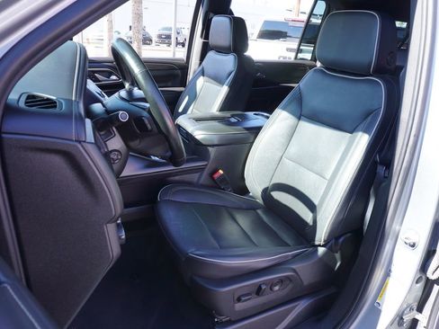 Certified 2024 Chevrolet Suburban Premier image 14