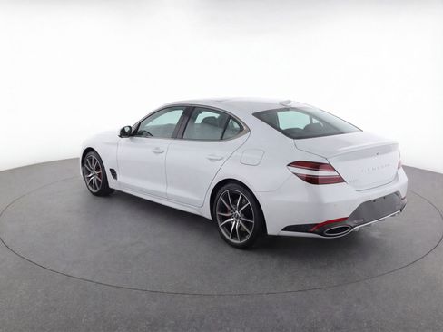 Used 2025 Genesis G70 2.5T image 6