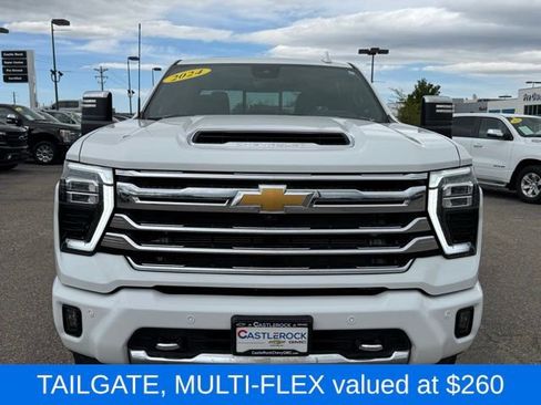 Used 2024 Chevrolet Silverado 2500 High Country w/ High Country Premium Package AWD/4WD image 10