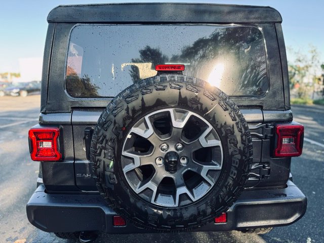 New 2025 Jeep Wrangler Unlimited Sahara AWD/4WD image 5
