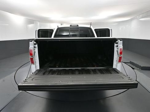 Used 2014 Ford F150 XLT w/ Equipment Group 302A Luxury AWD/4WD image 38