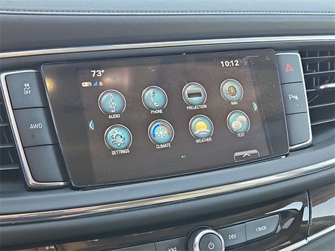 Used 2018 Buick Enclave Essence image 26