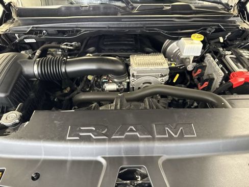 Used 2022 RAM 1500 Laramie w/ Sport Appearance Package AWD/4WD image 27