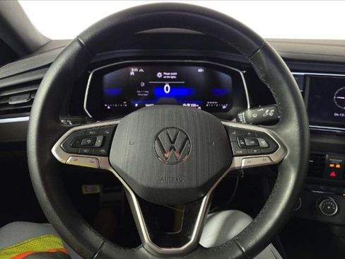 Used 2024 Volkswagen Jetta Sport FWD image 7
