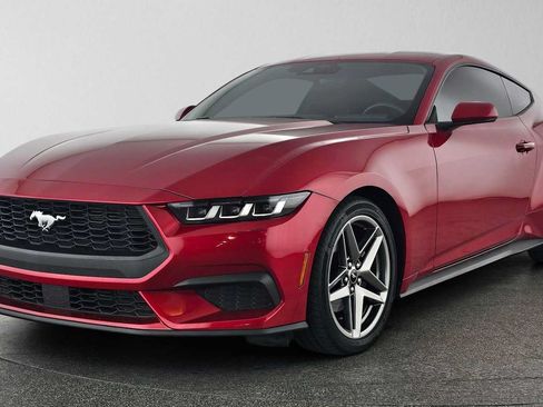 Used 2024 Ford Mustang Coupe RWD image 7