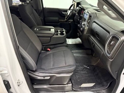 Used 2019 Chevrolet Silverado 1500 LT Trail Boss image 33