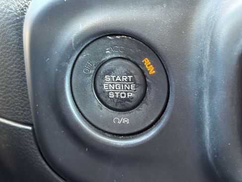 Used 2020 Jeep Wrangler Unlimited Rubicon AWD/4WD image 23