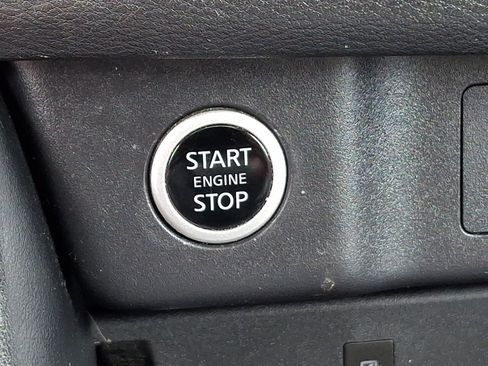 Used 2023 Nissan Rogue Platinum AWD/4WD image 25
