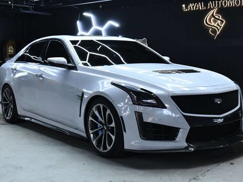 Used 2016 Cadillac CTS V w/ Luxury Package image 2