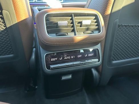 New 2026 Mercedes-Benz GLS 450 4MATIC image 28