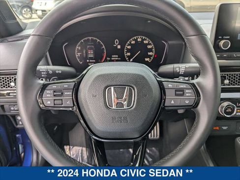 Used 2024 Honda Civic Sport image 13