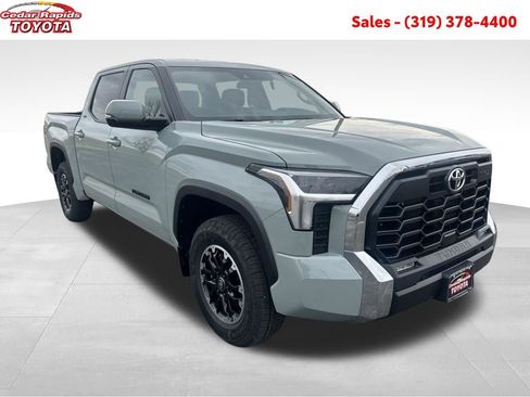 New 2026 Toyota Tundra SR5 image 7